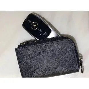 LV Monogram Eclipse 灰黑色 拉鍊 汽車 專用 鑰匙包 M63536