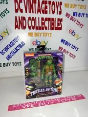 NECA Teenage Mutant Ninja Turtles Turtles In Time Michelangelo Action Figure