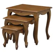 Queen Anne Nesting Table - Set of 3 - Light Pecan