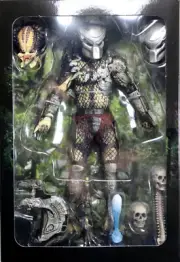 Predator ~ ULTIMATE JUNGLE HUNTER PREDATOR ACTION FIGURE ~ NECA Aliens AVP