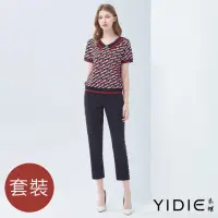 在飛比找momo購物網優惠-【YIDIE 衣蝶】撞色幾何圖案羅紋織邊九分褲套裝-黑(上下