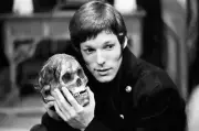 Actor Richard Chamberlain in the role of Hamlet at the Birming- 1969 Old Photo 1