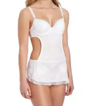 Jezebel Lust Women's Apron with G-String Style 89094