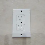 17 Pack Electric Outlet Covers Safety Baby Self-Closing Tamper Child Proof NEW