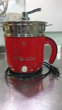 在飛比找Yahoo!奇摩拍賣優惠-鍋寶 雙層防燙多功能美食鍋 1.8L 紅色 BF-1609R