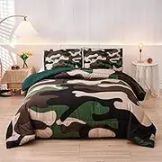 Meeting Story Camouflage Bedding Set, Green Camouflage Bed Set Comforter, 3 PCS One Comforter and Two Pillowcases, All Season Soft Bedspread for Teens Adults (Green, Full)