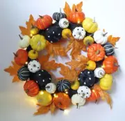 NEW IN BOX Autumn Halloween Wreath Battery Light Up 18" Fall Leaves Pumpkins
