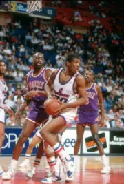 Bernard King Washington Bullets in action v Phoenix Suns d Basketball 1988 Photo
