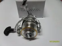 在飛比找Yahoo!奇摩拍賣優惠-DAIWA CALDIA 3000型 捲線器 路亞 磯釣 S