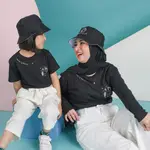 HITAM POP KIDSWEAR I BELIEVE IN UNICORNS 黑色情侶 T 恤情侶 T 恤媽媽女兒上