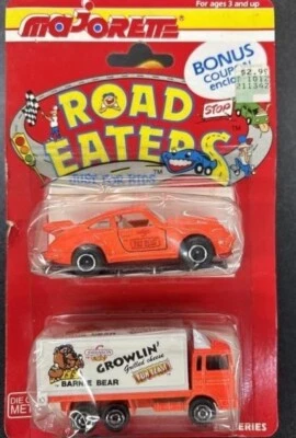 MAJORETTE ROAD EATERS ORANGE PORSCHE & BARNIE BEAR SWANSON TRUCK