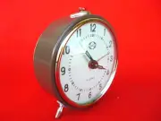 LOUD NEW OLD STOCK Vintage 70's KUCO USSR Winding Alarm Clock Desk Table NR15