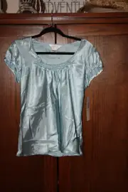 Taylor, womens blouse, light blue, satin, cap sleeves, size S, NWT