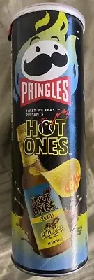 NEW RELEASE PRINGLES HOT ONES VERDE FLAVOR POTATO CRISPS CHIPS 5.5 OZ (158g) CAN