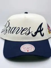 Mitchell & Ness Atlanta Braves Precurved Snapback Hat Cap - Off White/Navy