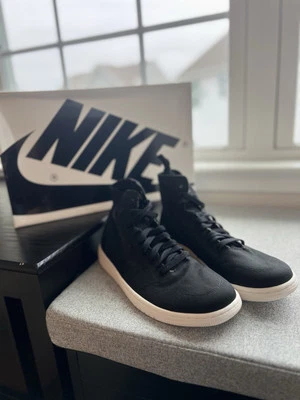 Air Jordan 1 Retro High Decon - Size 9!