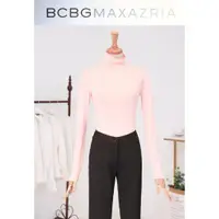 在飛比找蝦皮購物優惠-全新~美國知名設計師品牌BCBGMAXAZRIA粉色高領長袖