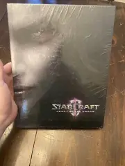Starcraft 2: Heart Of The Swarm Collectors Edition Strategy Game Guide Hardcover