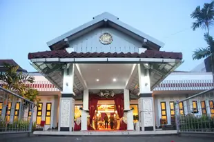 加札馬達大學俱樂部Gadjah Mada University Club