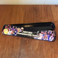 在飛比找蝦皮購物優惠-NBA2004總冠軍鉛筆盒