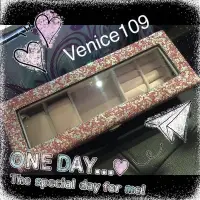 在飛比找Yahoo!奇摩拍賣優惠-Venice維娜絲日本帶回水鑽首飾盒、手錶盒、飾品盒、收納盒
