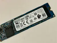 在飛比找Yahoo!奇摩拍賣優惠-二手近全新KIOXIA (Toshiba) 1TB SSD固