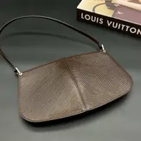 在飛比找PopChill優惠-[二手] Louis Vuitton LV 摩卡色 EPI 