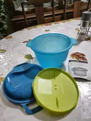 Tupperware Microwave Rice Maker Set New - Blue Green Color
