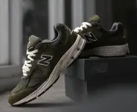 在飛比找Yahoo!奇摩拍賣優惠-NEW BALANCE 2002R 軍綠 墨綠 復古 休閒 