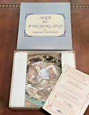NIB 1979 World of Alice in Wonderland Plate #4 THE MAD HATTER'S TEA PARTY