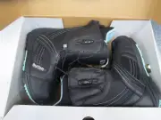 Snowboard Boots BURTON Womens MINT BlackSize 8