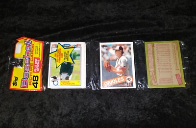 1985 TOPPS Rack Pack - Miswrapped - Reggie Jackson Showing