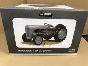 Universal Hobbies 1/16 FERGUSON TEA 20 1949 Tractor Diecast Model UH2690