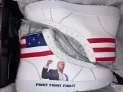 Donald Trump FIGHT FIGHT FIGHT High-Tops Size 9 W 10.5 Limited Edition 1769/5k