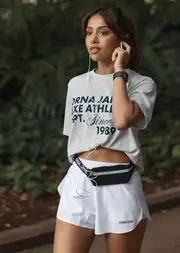 [Lorna Jane] Lightspeed Phone Pocket Run Shorts in White, Size - Large L White