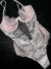 Victoria's Secret 32C 34B S TEDDY Bodysuit one-piece PINK black WICKED LACE