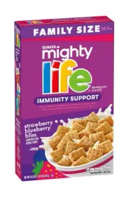 New Family Size Quaker Mighty Life Strawberry Blueberry Bliss Cereal 22.3oz