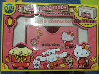 在飛比找Yahoo!奇摩拍賣優惠-三麗鷗家族新春禮盒 只有 Hello Kitty 桌面收納盒