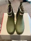 Hunter Original Commando Chelsea Rain Boot Women. Size 6. Utility green. NWTs.