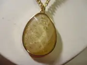 AVON Shining Stars Pendant Subtle yet fresh colors set in Goldtone 33 1/2" L
