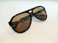 在飛比找Yahoo!奇摩拍賣優惠-全新 Charriol 夏利豪 太陽眼鏡 墨鏡