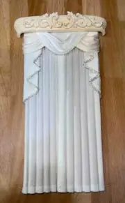 MINIATURE DOLLHOUSE 1:12 SCALE WINDOW CURTAIN #24 - VERY LIGHT CREAM