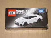 Tomica Nissan Gt-R Nismo R35 Winning Novelty Gtr White Minicar