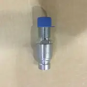 Toro Dingo bulkhead male hydraulic coupler ( fitting hookup quick connect )