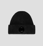 C.P. Company Extra Fine Merino Wool Black Beanie Tuque One Size Made in Italy
