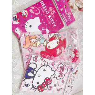 ♥小公主日本精品♥ Hello Kitty 凱蒂kitty美樂蒂三麗鷗護照包卡套卡套悠遊卡一卡通出國護照42223405