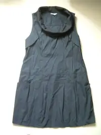 在飛比找Yahoo!奇摩拍賣優惠-【BearTwo】黑色無袖洋裝~38