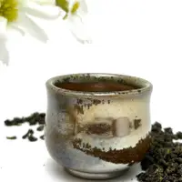 在飛比找蝦皮商城精選優惠-台灣柴燒茶杯A03 春氛茶舖手拉胚 茶倉 茶壺 茶海 茶葉 