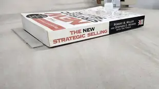 【書寶二手書T8／財經企管_CI8】The new strategic selling_Miller, Robert B./ Heiman, Ste