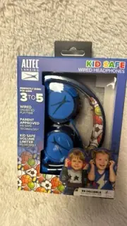 Altec Lansing Kid Safe Sports Wired Headphones Brand NEW